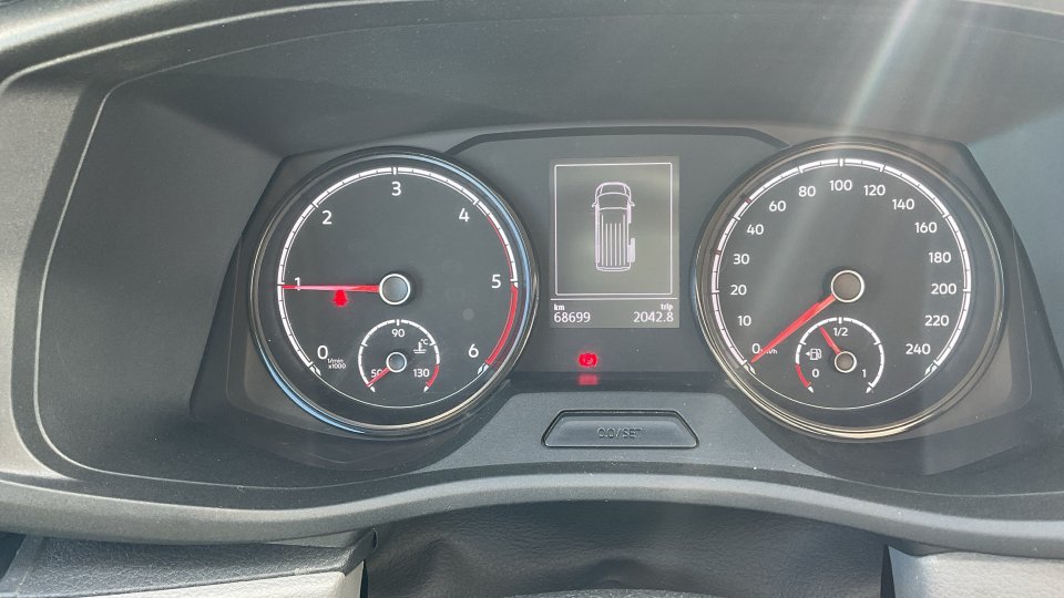VW TRANSPORTER KOMBI 2023 110PS 