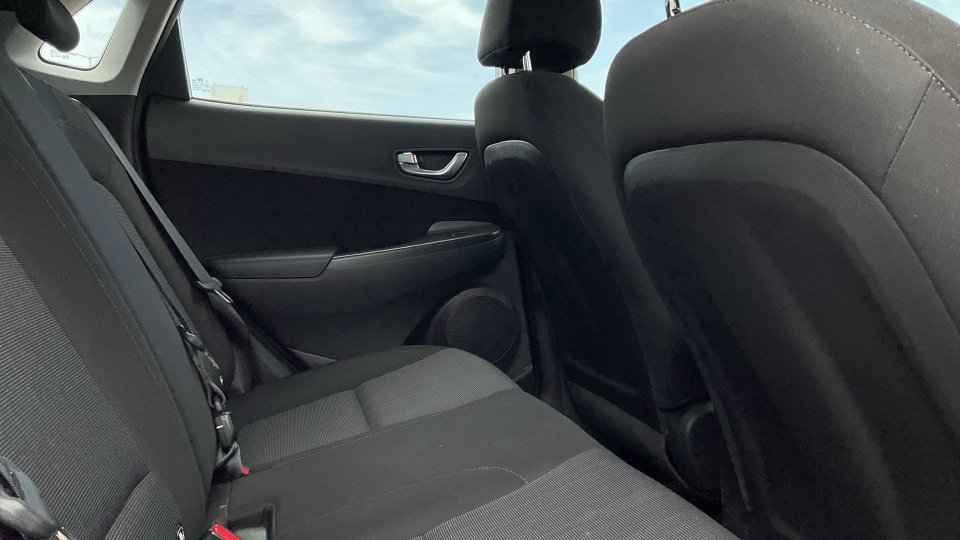 HYUNDAI KONA PREMIUM 2021 198PS