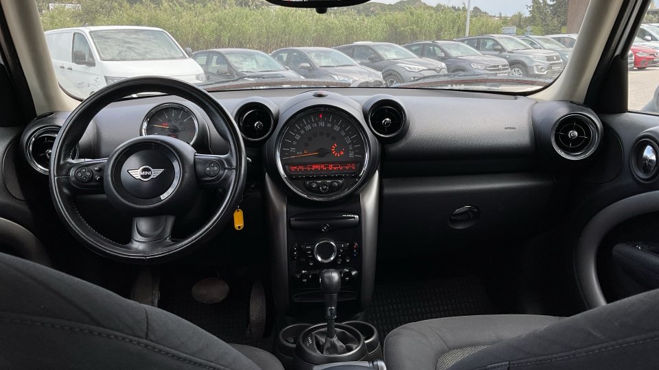 MINI COOPER COUNTRYMAN 2016 122PS