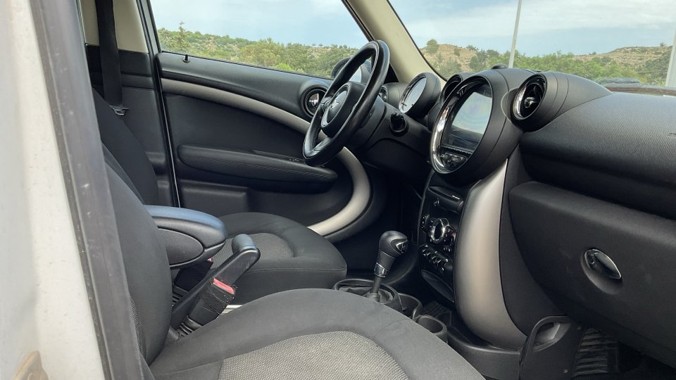 MINI COOPER COUNTRYMAN 2016 122PS