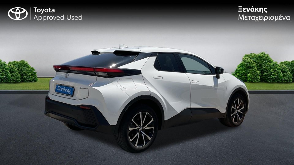 TOYOTA C-HR PHEV C-LUB 2024 223PS