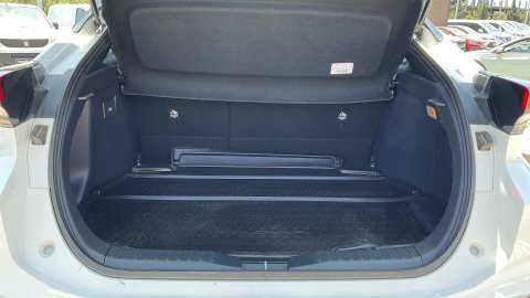 TOYOTA C-HR PHEV C-LUB 2024 223PS