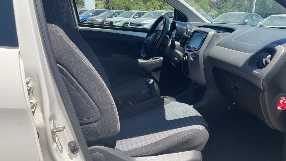 PEUGEOT  108  ACTIVE  2021  72PS