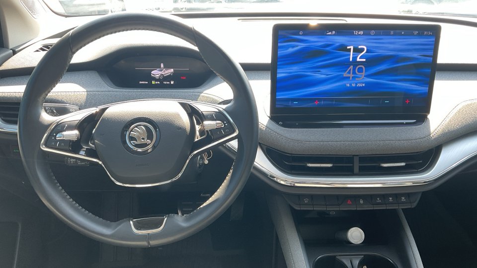 SKODA ENYAQ 2022 180PS