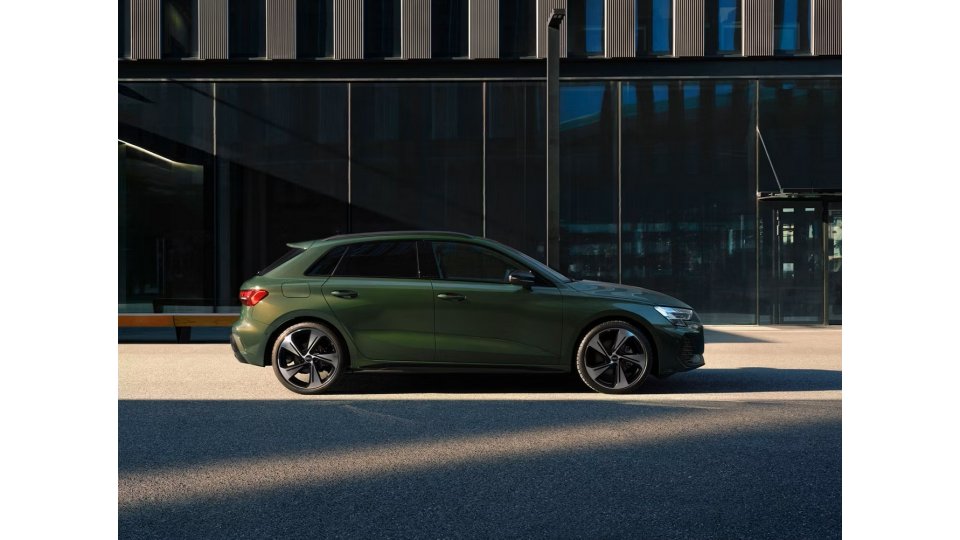 AUDI A3 SPORTBACK INSPIRE PLUS TFSI HYBRID S TRONIC 150HP