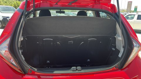 TOYOTA AYGO 2021 72PS