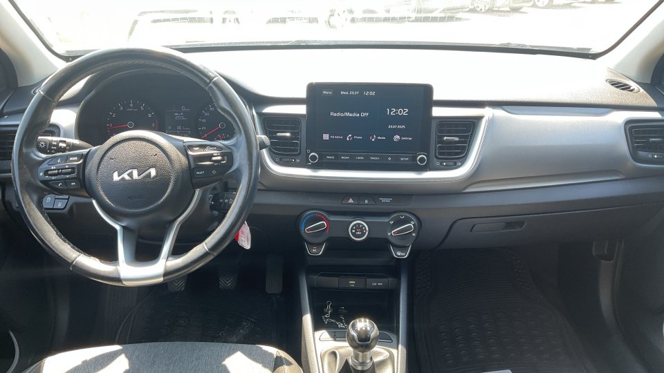 KIA STONIC OPTIMUM 2022 84PS 