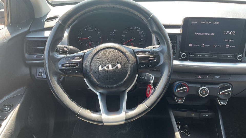 KIA STONIC OPTIMUM 2022 84PS 