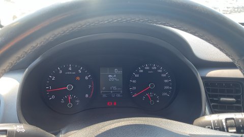 KIA STONIC OPTIMUM 2022 84PS 