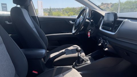 KIA STONIC OPTIMUM 2022 84PS 