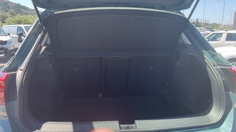 VW T-ROC 2023 110PS 