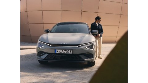 EV6 TITANIUM RWD 170PS