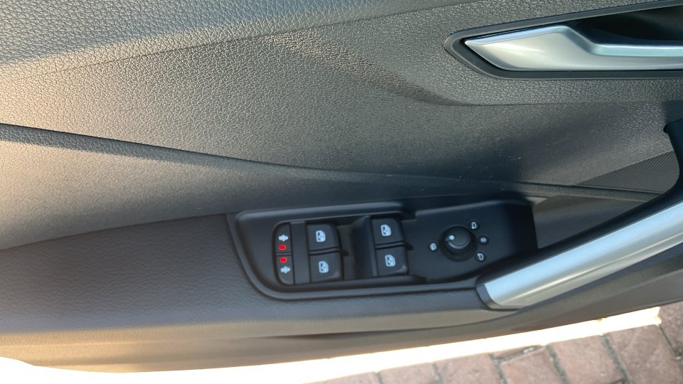 AUDI Q2 S-TRONIC 2023 150PS