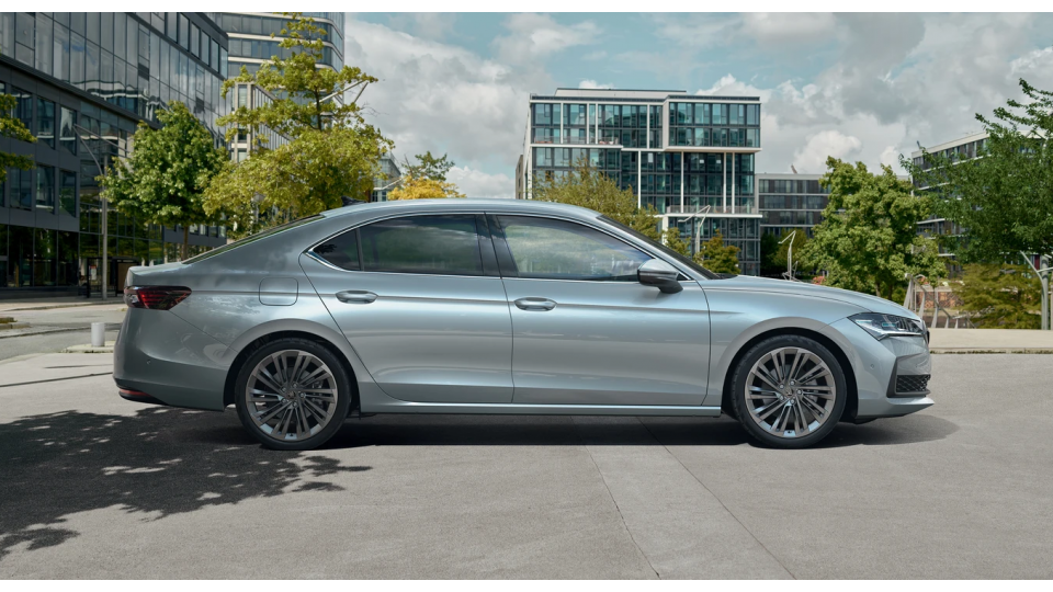SKODA SUPERB SELECTION 1.5 TSI m-HEV 150PS DSG7