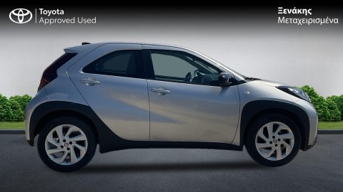 TOYOTA AYGO X X-STYLE 2024 72PS