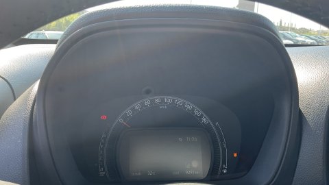 TOYOTA AYGO X X-STYLE 2024 72PS