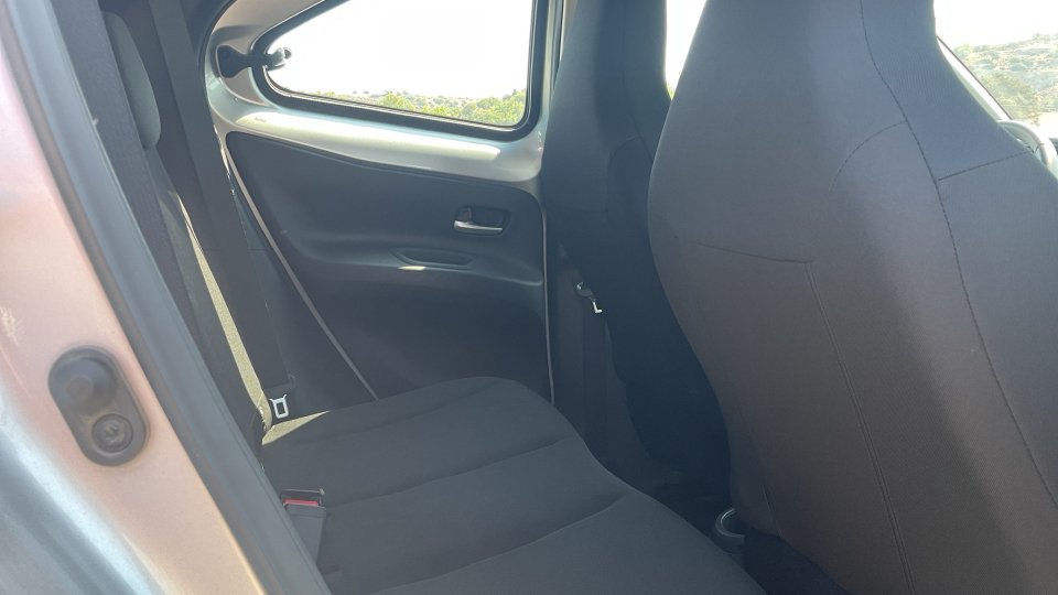 TOYOTA AYGO X X-STYLE 2024 72PS