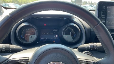 TOYOTA YARIS STYLE 2024 125PS