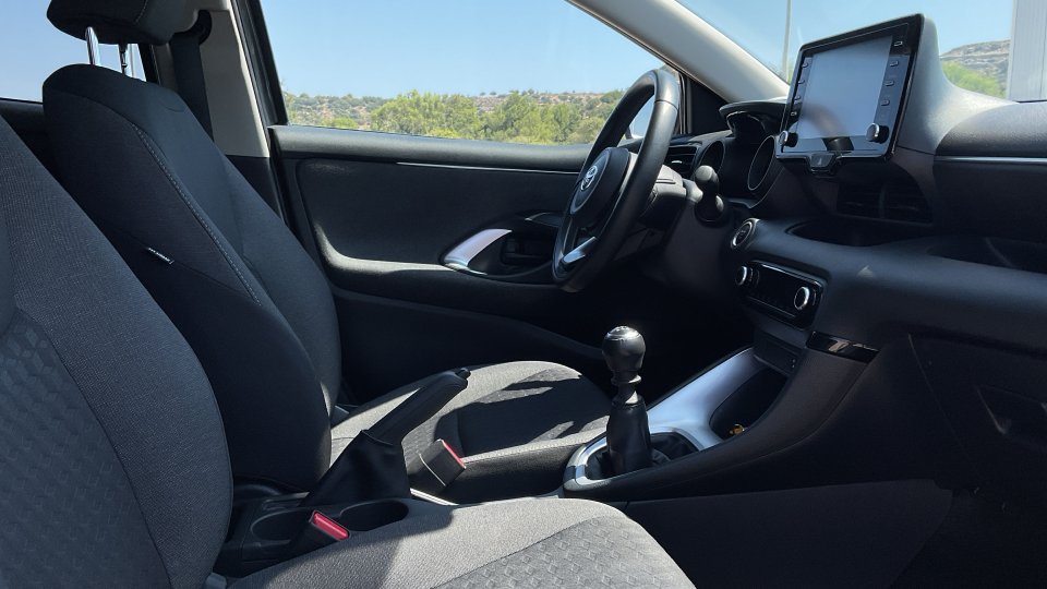 TOYOTA YARIS STYLE 2024 125PS