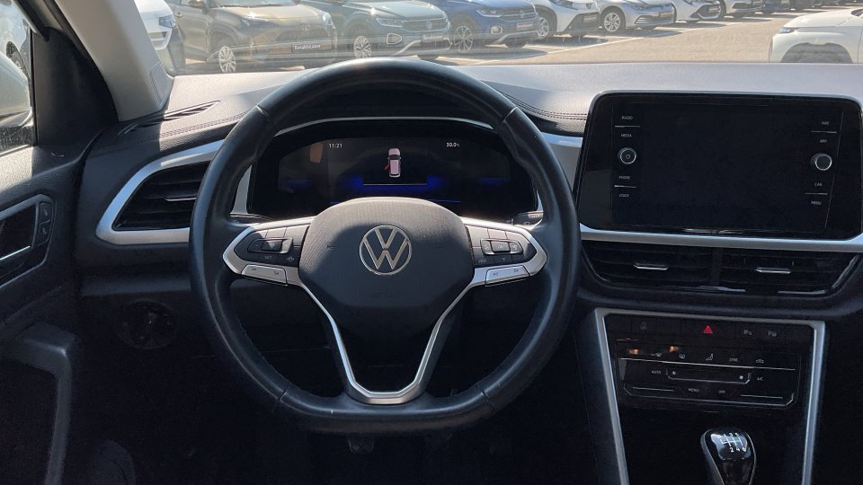 VW T-ROC LIFE 2024 150PS