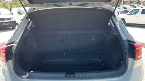 VW T-ROC LIFE 2024 150PS