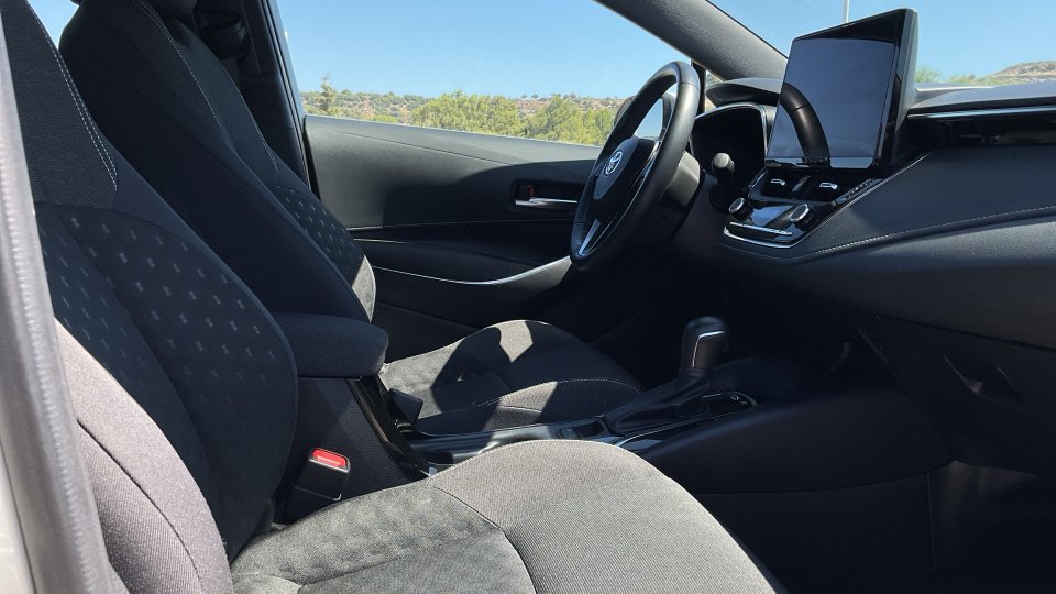 TOYOTA COROLLA ACTIVE PLUS 2024 140PS