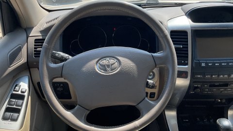 TOYOTA LAND CRUISER LUXURY 4X4 2006 250PS