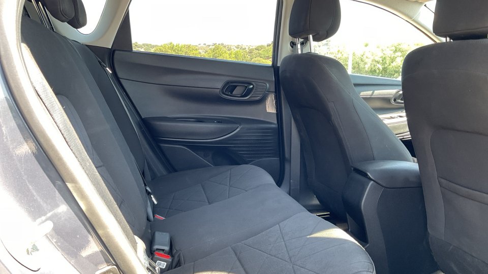 HYUNDAI BAYON PREMIUM 2024 100PS