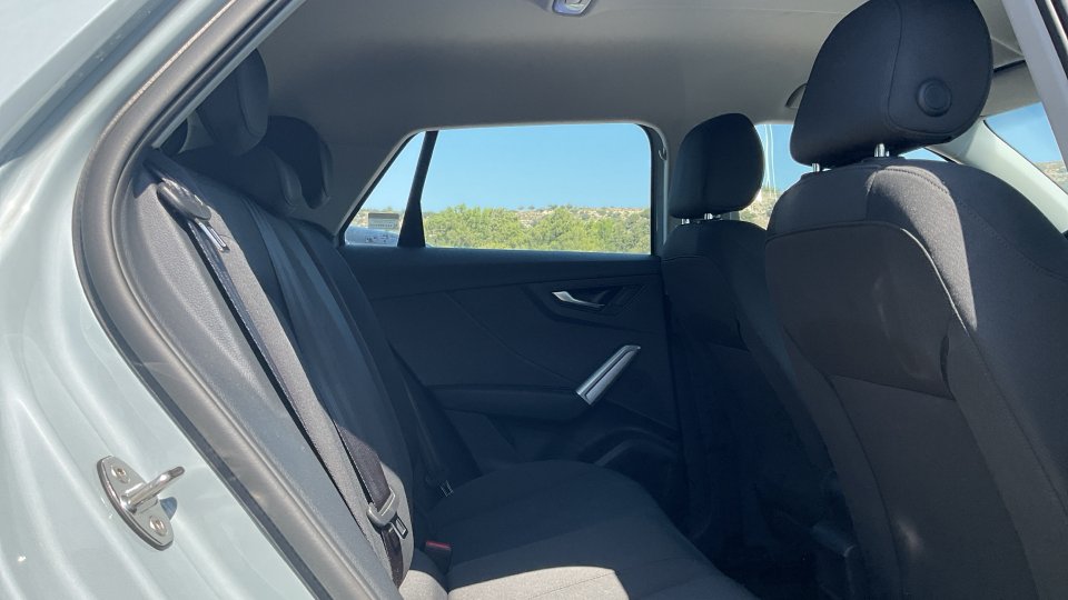AUDI Q2 30TFSI 2024 110PS 