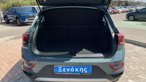 VW T-ROC LIFE DSG 2022 150PS