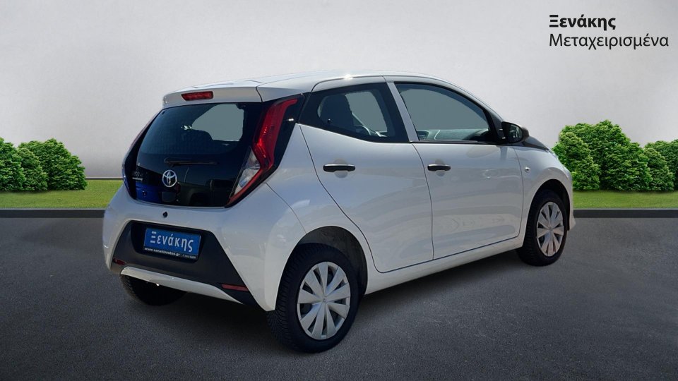 TOYOTA AYGO CITY 2021 72PS