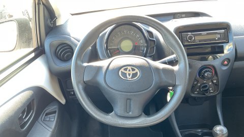 TOYOTA AYGO CITY 2021 72PS