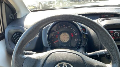 TOYOTA AYGO CITY 2021 72PS