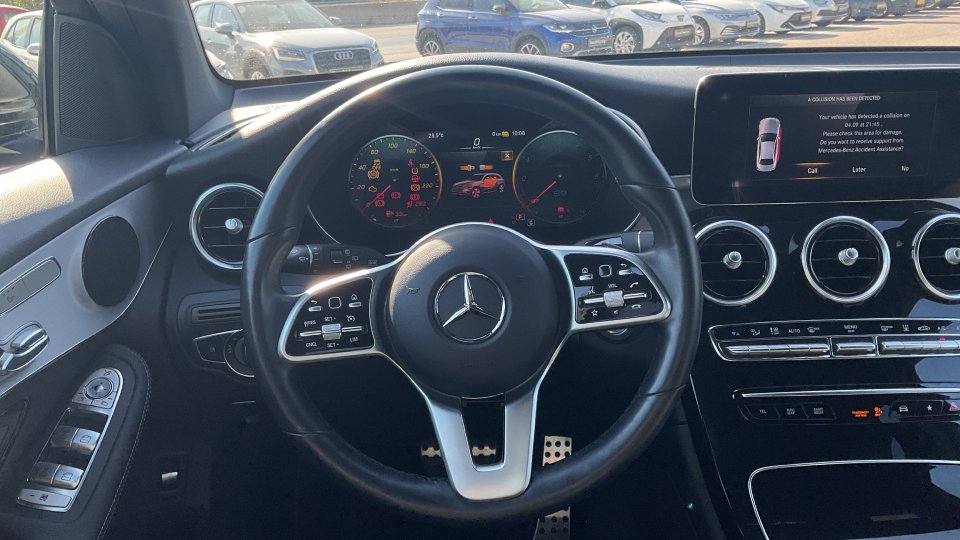 MERCEDES GLC 300 4MATIC AMG LINE 2022 306PS 