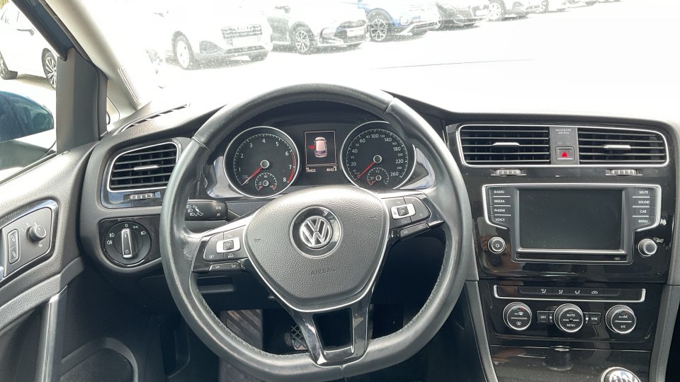 VW GOLF BLUEMOTION 2016 150PS