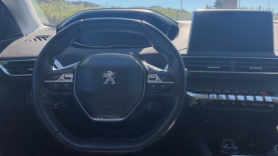 PEUGEOT 3008 ALLURE 2019 131PS