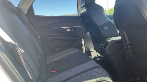 PEUGEOT 3008 ALLURE 2019 131PS