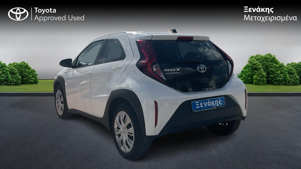 TOYOTA AYGO X X-PLAY 1.0 2025