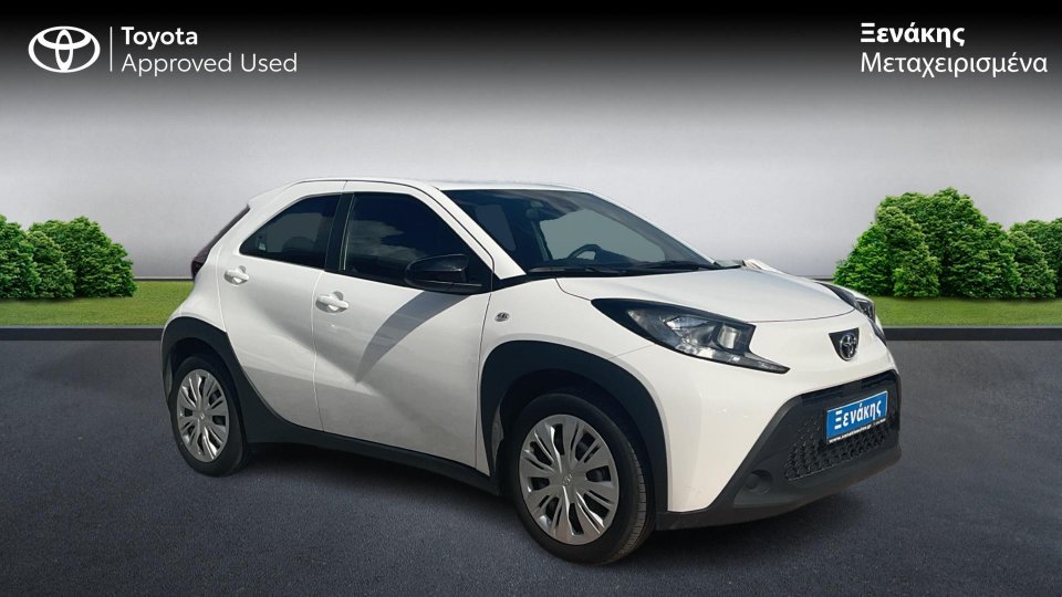 TOYOTA AYGO X X-PLAY 1.0 2025