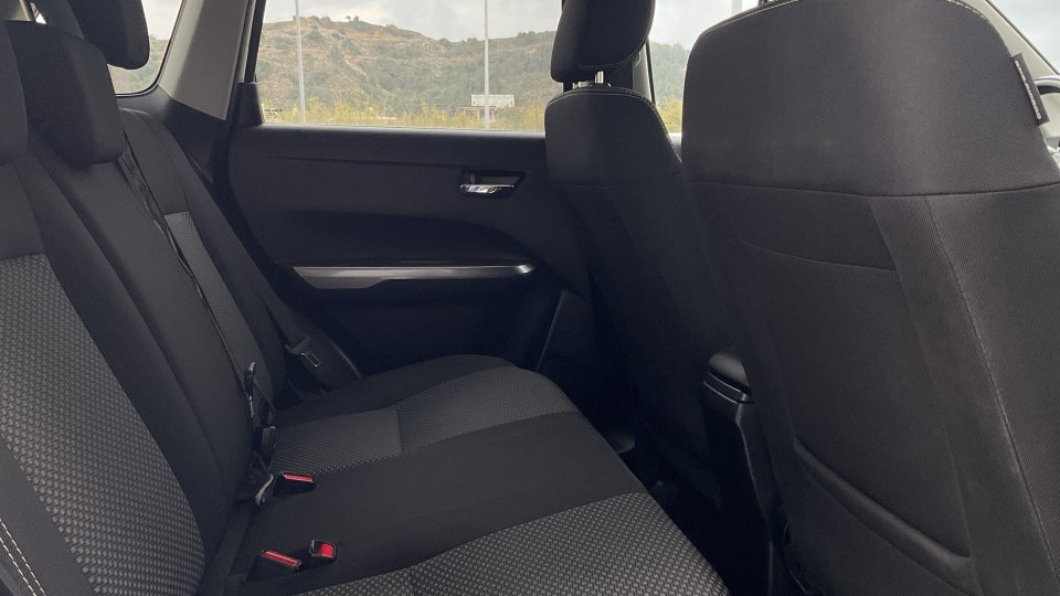 SUZUKI VITARA 1.4 4WD  141PS 2021