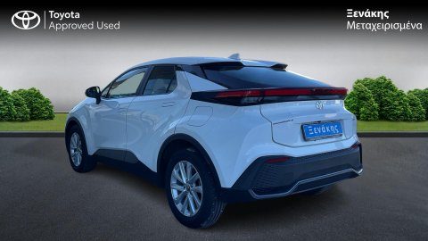 TOYOTA C-HR C-ULT 2025