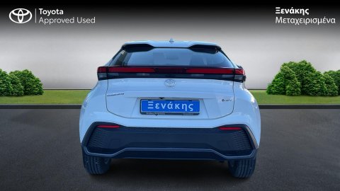 TOYOTA C-HR C-ULT 2025