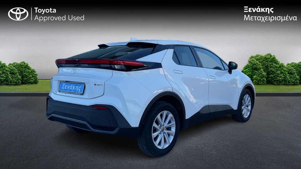 TOYOTA C-HR C-ULT 2025