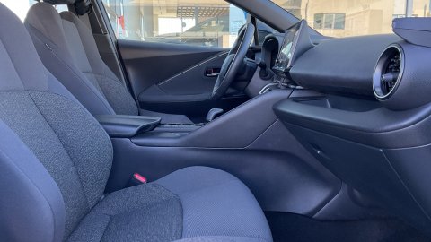 TOYOTA C-HR C-ULT 2025