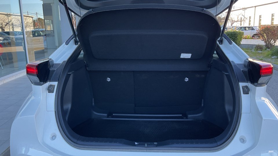 TOYOTA C-HR C-ULT 2025