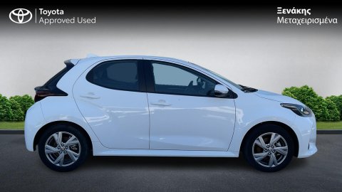 TOYOTA YARIS ACTIVE PLUS 1.5 2025