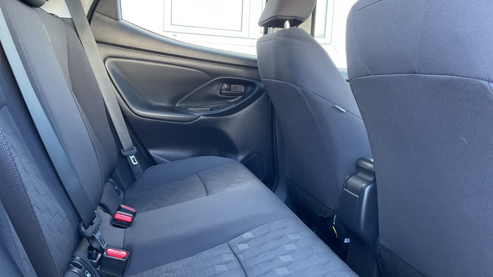 TOYOTA YARIS ACTIVE PLUS 1.5 2025