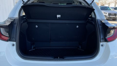 TOYOTA YARIS ACTIVE PLUS 1.5 2025