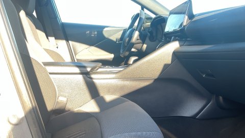 TOYOTA C-HR C-LUB BI-TONE 2024 140PS