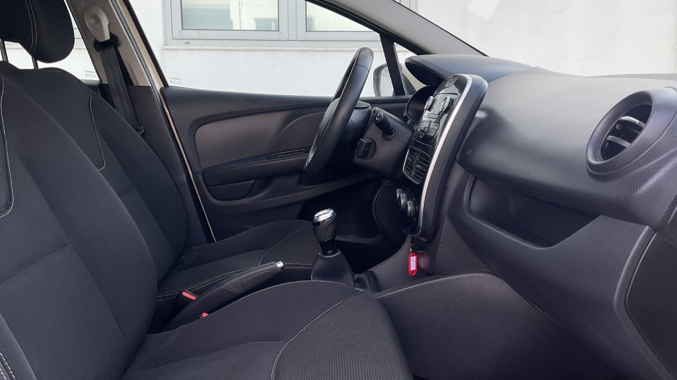 RENAULT CLIO 1.1 2018